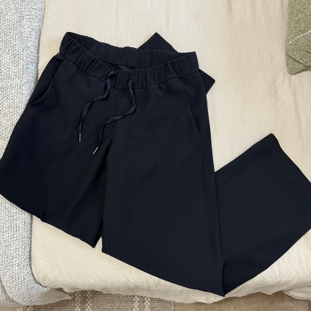 Lululemon On The Fly Pant *Wide Leg Woven 31.5"